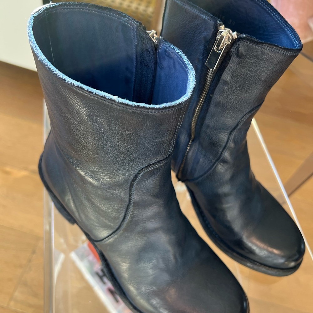 Officine Creative Agnes/O16 boot size 39 Dark Blue, 2.25” heel - Picture 2 of 8